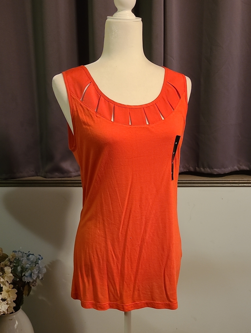 Banana Republic NWT Sleeveless Orange Cutout Scoop Neck Women's Top Medium